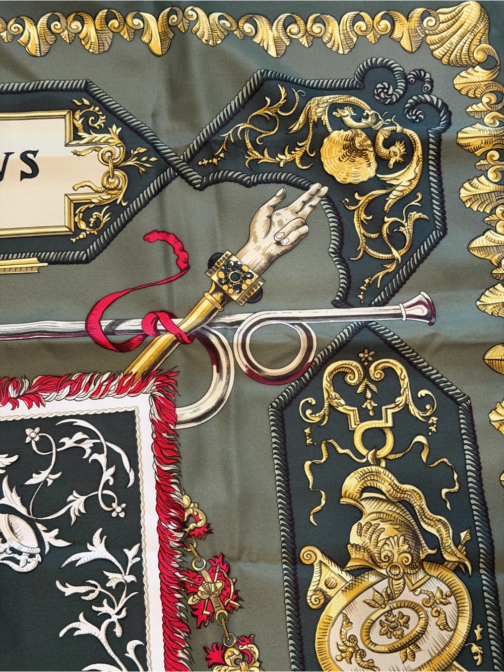 Hermes Ludovicus Magnus Scarf - Picture 8 of 10
